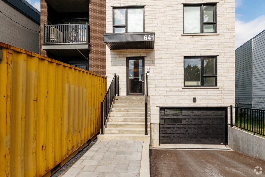 641 Av George-V, Montréal, QC à vendre - Photo de l’immeuble – Image 3 sur 3