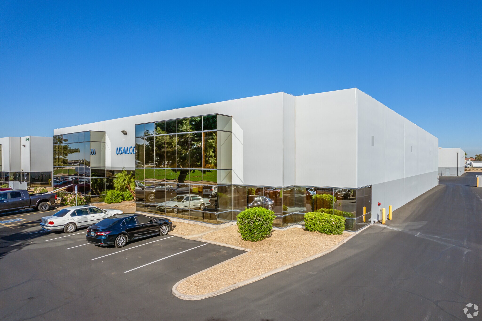 5536 W Roosevelt St, Phoenix, AZ à louer Photo principale– Image 1 sur 4