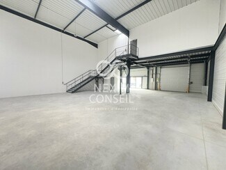 Plus de détails pour Industriel/Logistique à louer