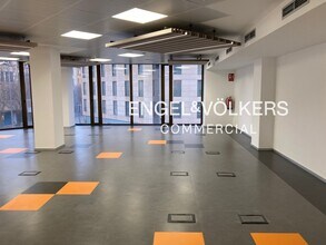 Bureau dans Barcelone, Barcelona à louer Photo intérieure– Image 2 sur 21