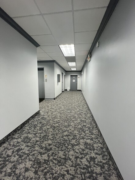 120 Millburn Ave, Millburn, NJ à louer - Photo intérieure – Image 2 sur 6
