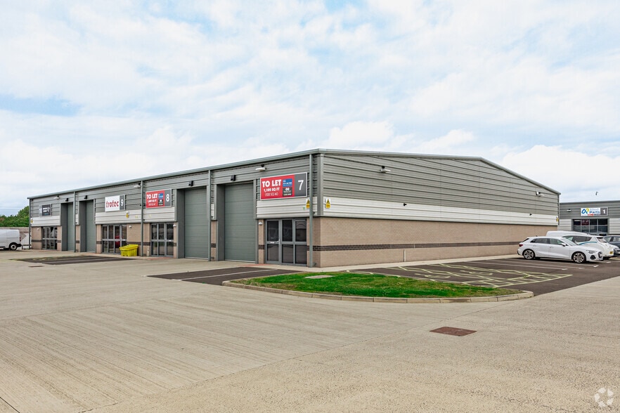 Cliftonhall Rd, Newbridge à louer - Photo principale – Image 1 sur 2