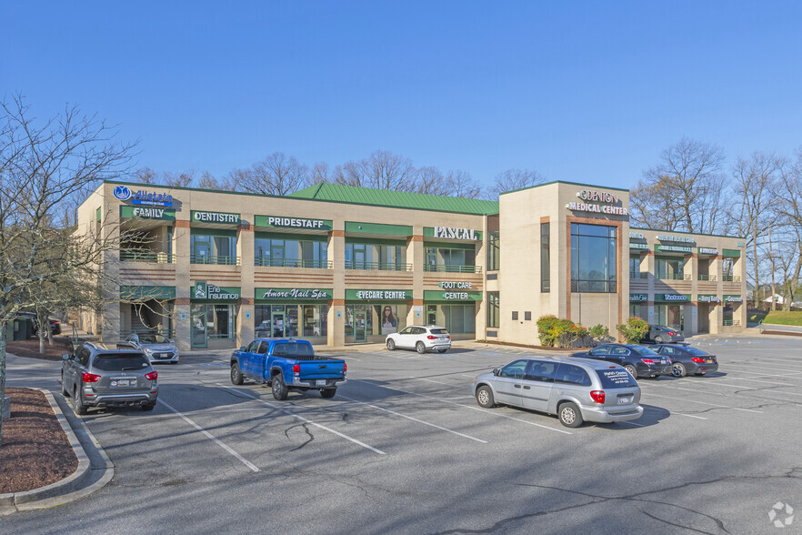 1215 Annapolis Rd, Odenton, MD à louer - Photo de l’immeuble – Image 1 sur 9