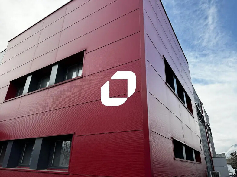 Bureau dans Échirolles à louer - Photo de l’immeuble – Image 3 sur 12