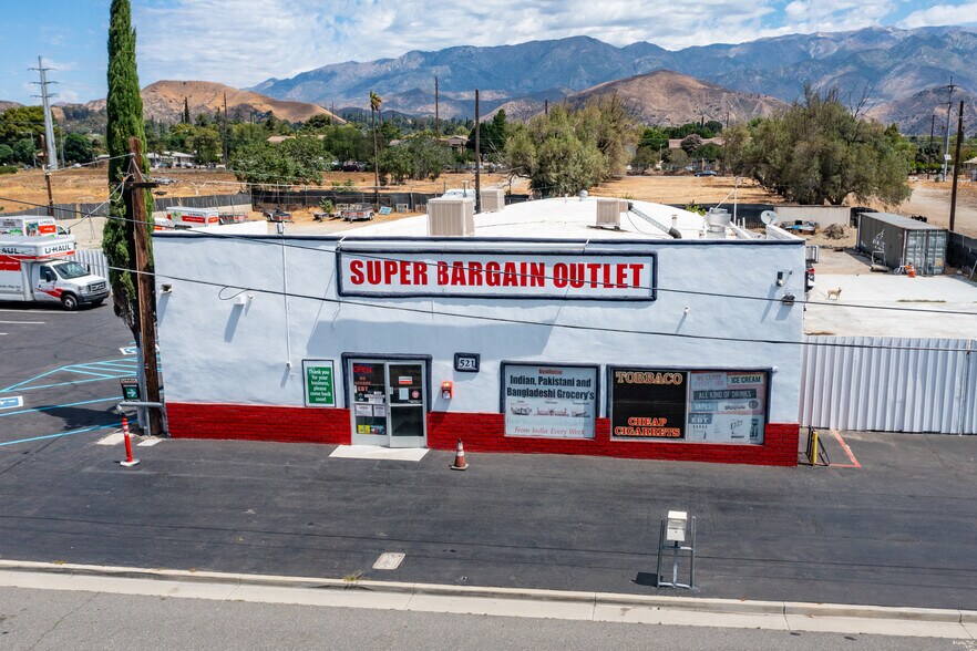 Turnkey Low Overhead MultiProfit Centers portefeuille de 2 biens à vendre sur LoopNet.fr - Photo de l’immeuble – Image 2 sur 43