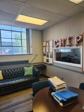 61 Voorhis Ln, Hackensack, NJ à louer Photo intérieure– Image 2 sur 6