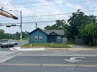 Plus de détails pour 2211 E 12th St, Austin, TX - Bureau/Local commercial à louer