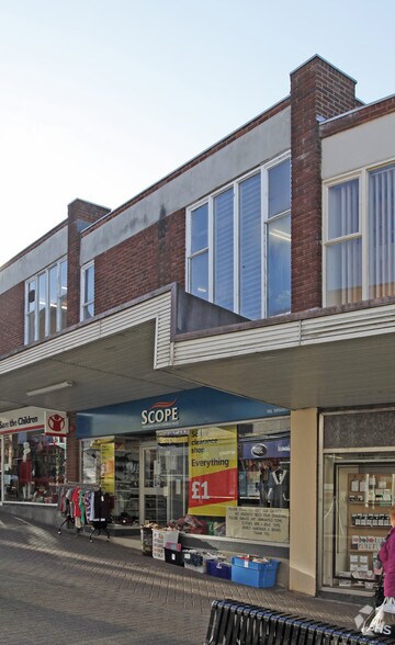 20 Peckingham St, Halesowen à louer - Photo de l’immeuble – Image 2 sur 2