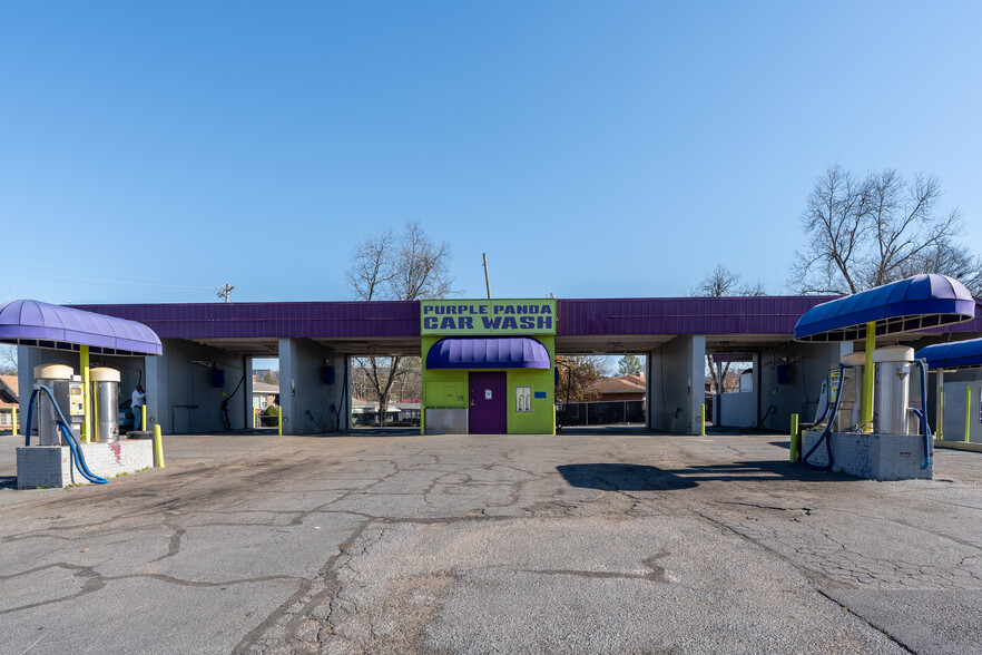 Car Wash portefeuille de 4 biens à vendre sur LoopNet.fr - Photo de l’immeuble – Image 2 sur 74