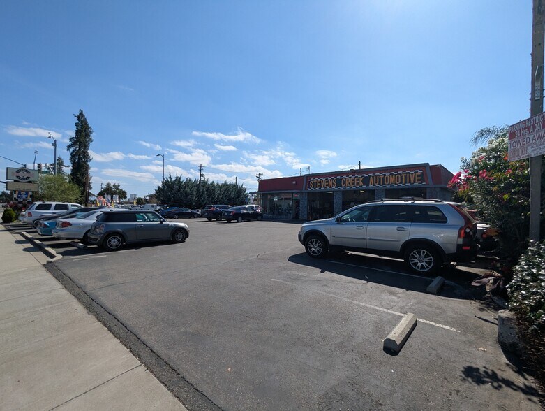 2812 Stevens Creek Blvd, San Jose, CA à vendre - Photo de l’immeuble – Image 3 sur 9