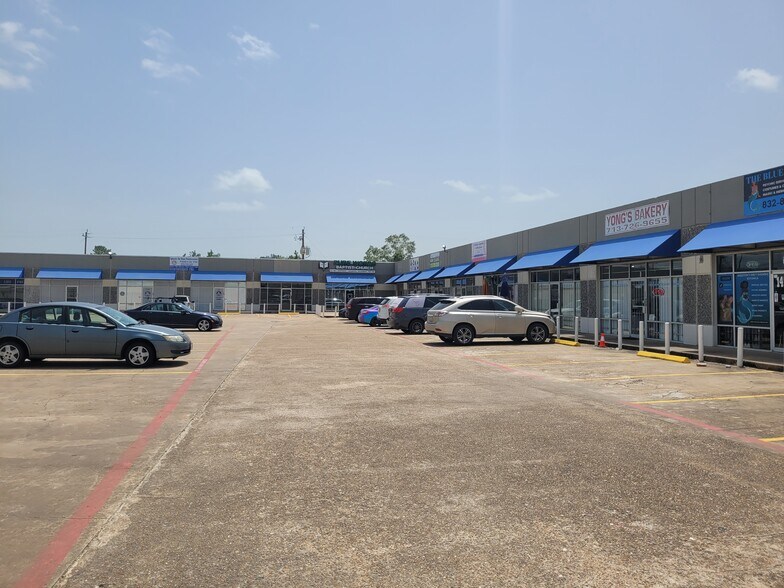14555-14589 Main St, Houston, TX à vendre - Photo de l’immeuble – Image 3 sur 3