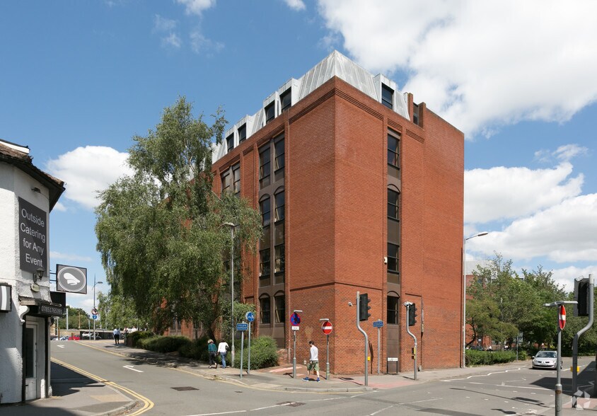 3 Station Rd, Swindon à louer - Photo de l’immeuble – Image 3 sur 7