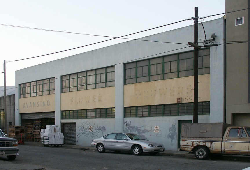 154-156 Morris St, San Francisco, CA à louer - Photo de l’immeuble – Image 2 sur 3