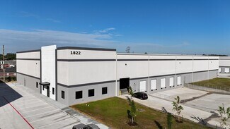 Plus de détails pour 1800 Meadow Edge Ln, Spring, TX - Industriel/Logistique à vendre