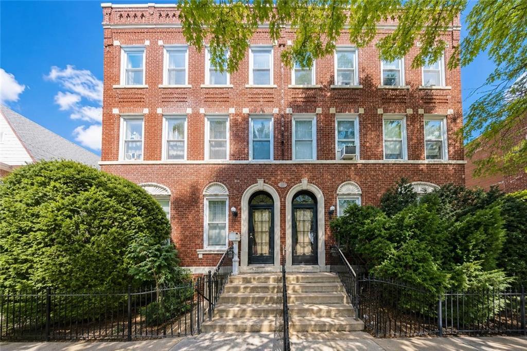 1871 W 13th St, Brooklyn, NY à vendre Photo de l’immeuble– Image 1 sur 23
