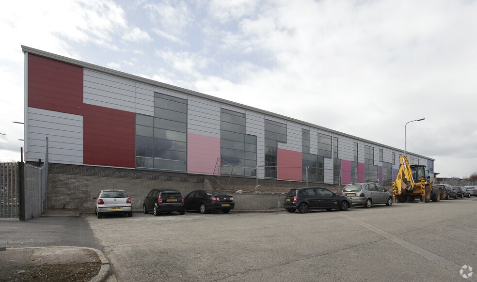 Caxton Pl, Cardiff à louer - Photo de l’immeuble – Image 2 sur 7
