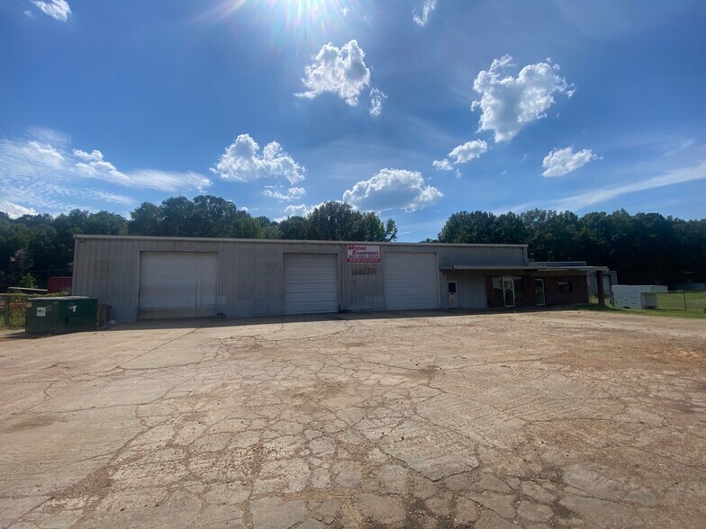 801 MS-35 Hwy, Carthage, MS à vendre - Photo principale – Image 1 sur 7