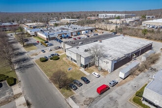 81 Modular Ave, Commack, NY - VUE AÉRIENNE  vue de carte