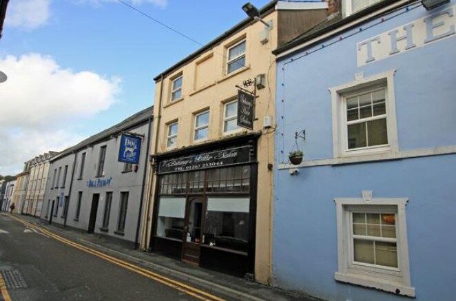 4 Water St, Carmarthen à vendre - Photo principale – Image 1 sur 17