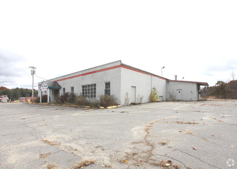 136-140 New Athol Rd, Orange, MA à louer - Photo de l’immeuble – Image 2 sur 16