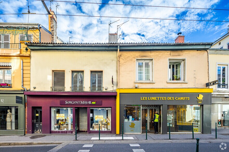 Local commercial dans Lyon à louer - Photo principale – Image 1 sur 2