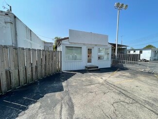 Plus de détails pour 7585 Wooster Pike, Cincinnati, OH - Local commercial à louer