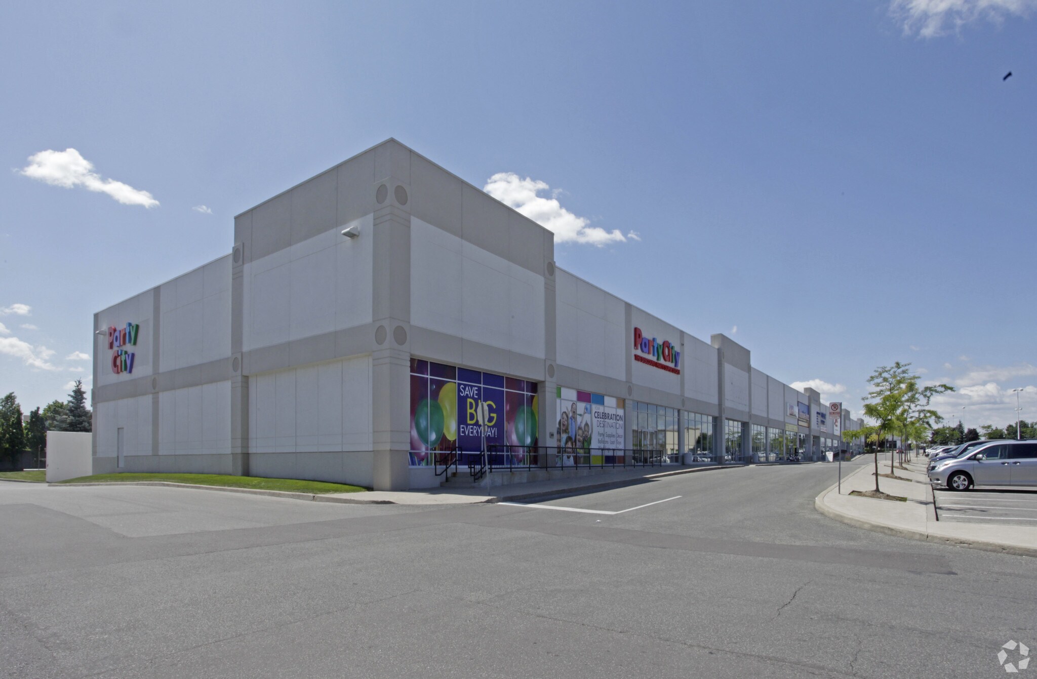 600 Matheson Blvd W, Mississauga, ON à louer Photo principale– Image 1 sur 22