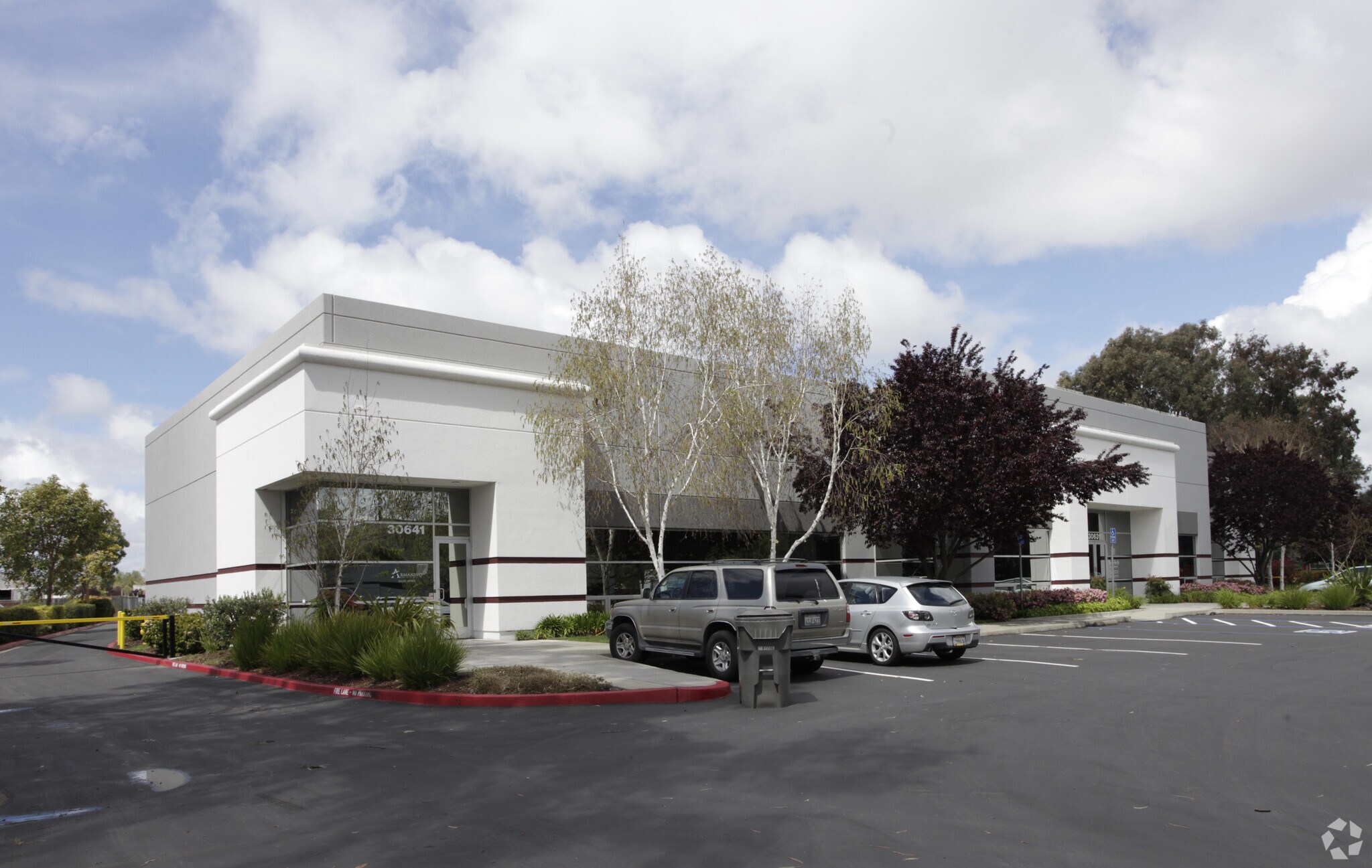 30621-30641 San Antonio St, Hayward, CA à louer Photo de l’immeuble– Image 1 sur 6