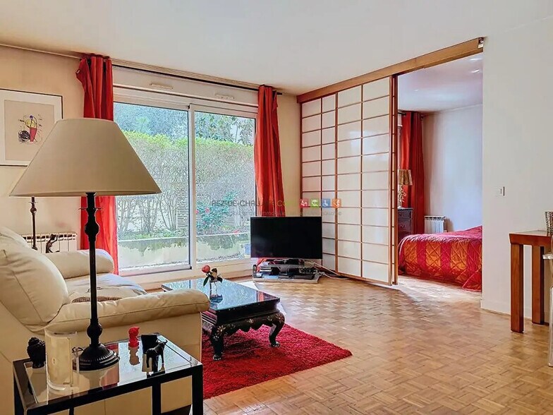 Bureau dans Boulogne-Billancourt à vendre - Photo de l’immeuble – Image 2 sur 7