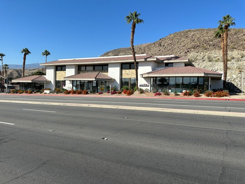 72171 Highway 111, Palm Desert, CA à louer - Photo de l’immeuble – Image 2 sur 7