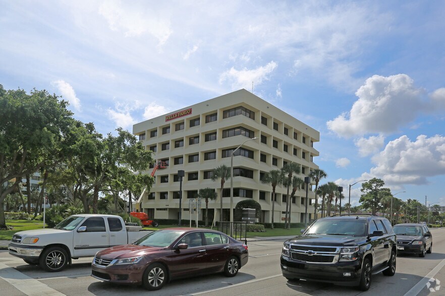 4440 PGA Blvd, Palm Beach Gardens, FL à louer - Photo de l’immeuble – Image 3 sur 26