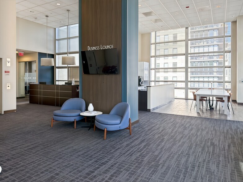 199 E Montgomery Ave, Rockville, MD à louer - Photo de l’immeuble – Image 2 sur 9