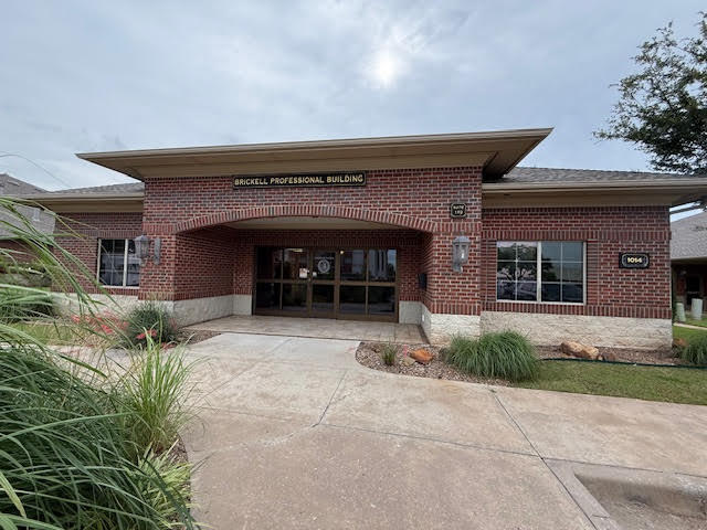 1014 24th Ave NW, Norman, OK à vendre - Photo principale – Image 1 sur 9