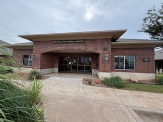 Plus de détails pour 1014 24th Ave NW, Norman, OK - Bureau à vendre