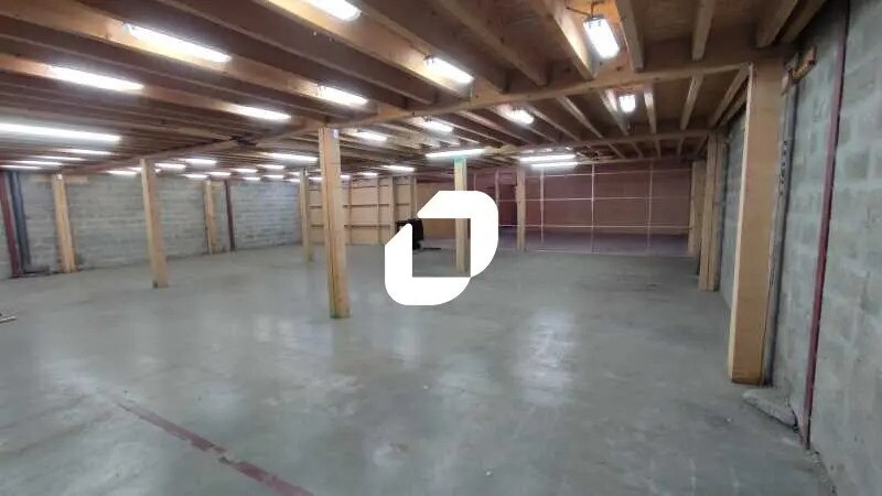 Industriel/Logistique dans Bègles à louer - Photo de l’immeuble – Image 2 sur 11