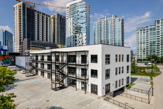 Plus de détails pour 2111 W Loop S, Houston, TX - Local commercial à louer