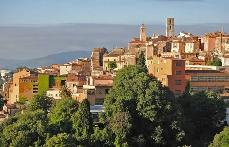 Local commercial dans Grasse à louer - Aérien – Image 3 sur 3