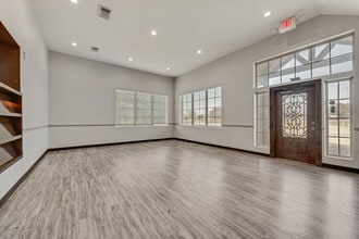 1205 Avondale Haslet Rd, Haslet, TX à louer Photo intérieure– Image 2 sur 4