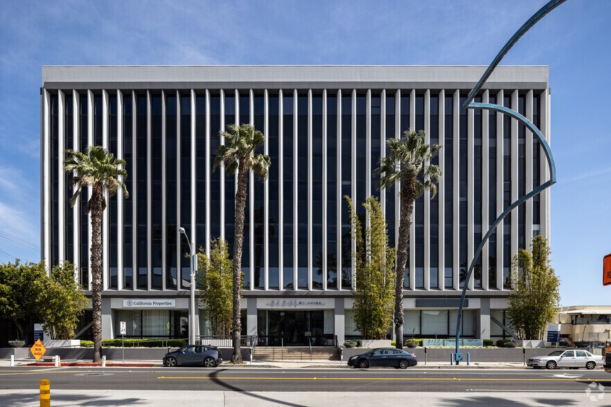 3130 Wilshire Blvd, Santa Monica, CA à louer - Photo de l’immeuble – Image 3 sur 16