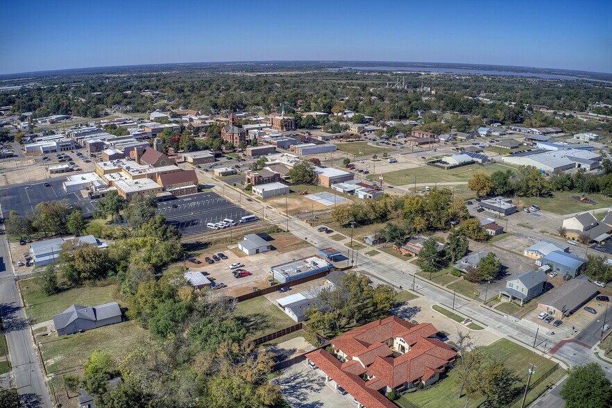 217 College St, Sulphur Springs, TX à vendre - Aérien – Image 2 sur 12
