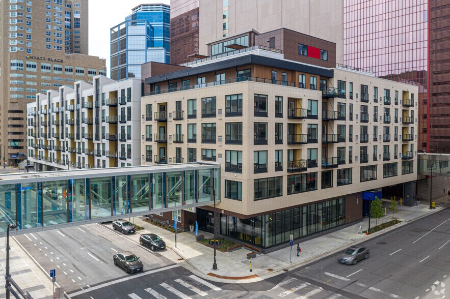 600 S 5th Ave, Minneapolis, MN à louer - Photo principale – Image 1 sur 53
