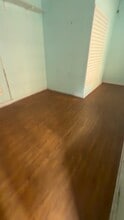 1311-1329 Lexington Ave, New York, NY à louer - Vidéo sur l’annonce professionnelle 
