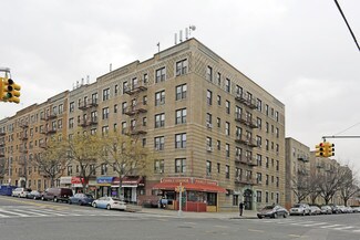 Plus de détails pour 2924 21st Ave, Astoria, NY - Local commercial à louer