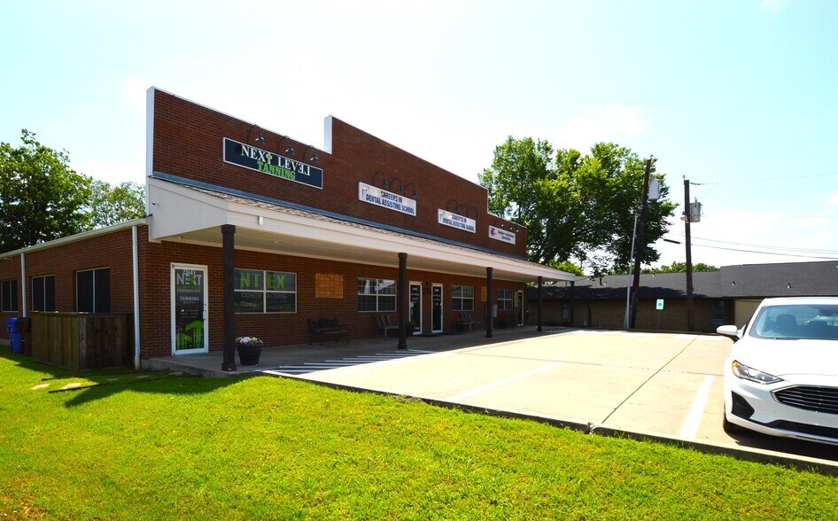 216 N Arch St, Royse City, TX à louer - Photo de l’immeuble – Image 3 sur 3