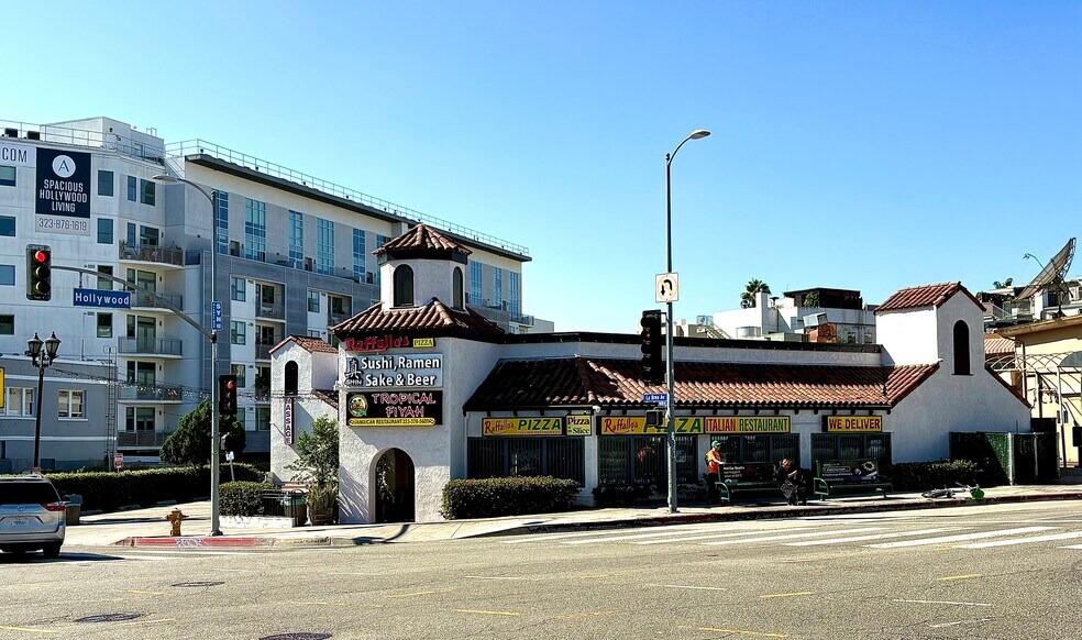 1651-1657 N La Brea Ave, Los Angeles, CA à vendre - Photo de l’immeuble – Image 3 sur 4