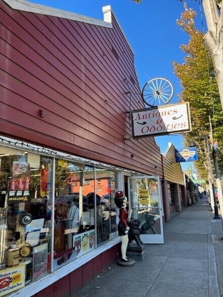 211-213 W Steuben St, Bingen, WA à vendre - Photo de l’immeuble – Image 3 sur 3
