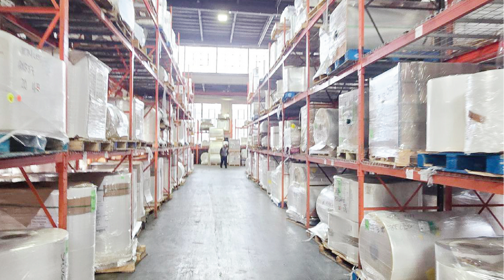 667 Kent Ave, Brooklyn, NY à louer - Photo de l’immeuble – Image 3 sur 8