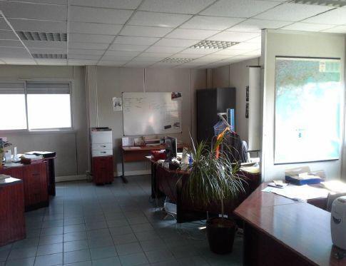 Industriel/Logistique dans Dammartin-en-Goële à louer - Photo de l’immeuble – Image 3 sur 10