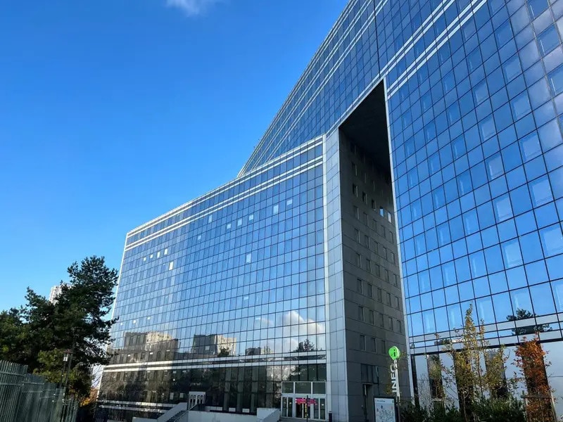 16 Rue Hoche, Puteaux à vendre Photo de l’immeuble– Image 1 sur 10