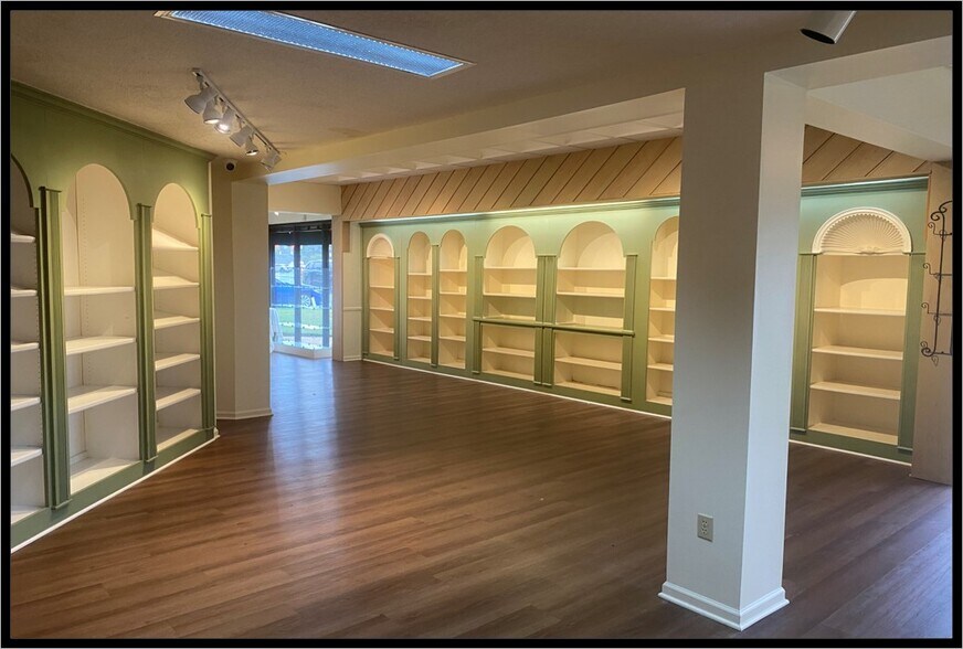 1023 Fernwood Glendale Rd, Spartanburg, SC à louer - Photo de l’immeuble – Image 3 sur 12